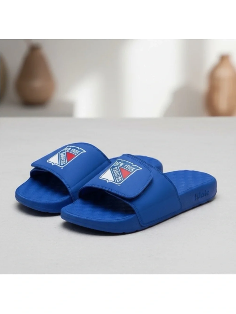 New York Rangers ISlide Mantra Slides NWT Men’s 10 Women’s 11